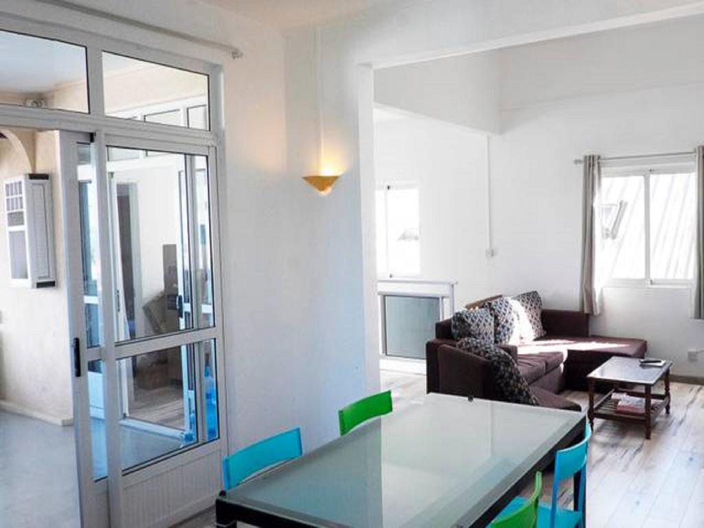 Seven Apartments Ла Гулет Екстериор снимка