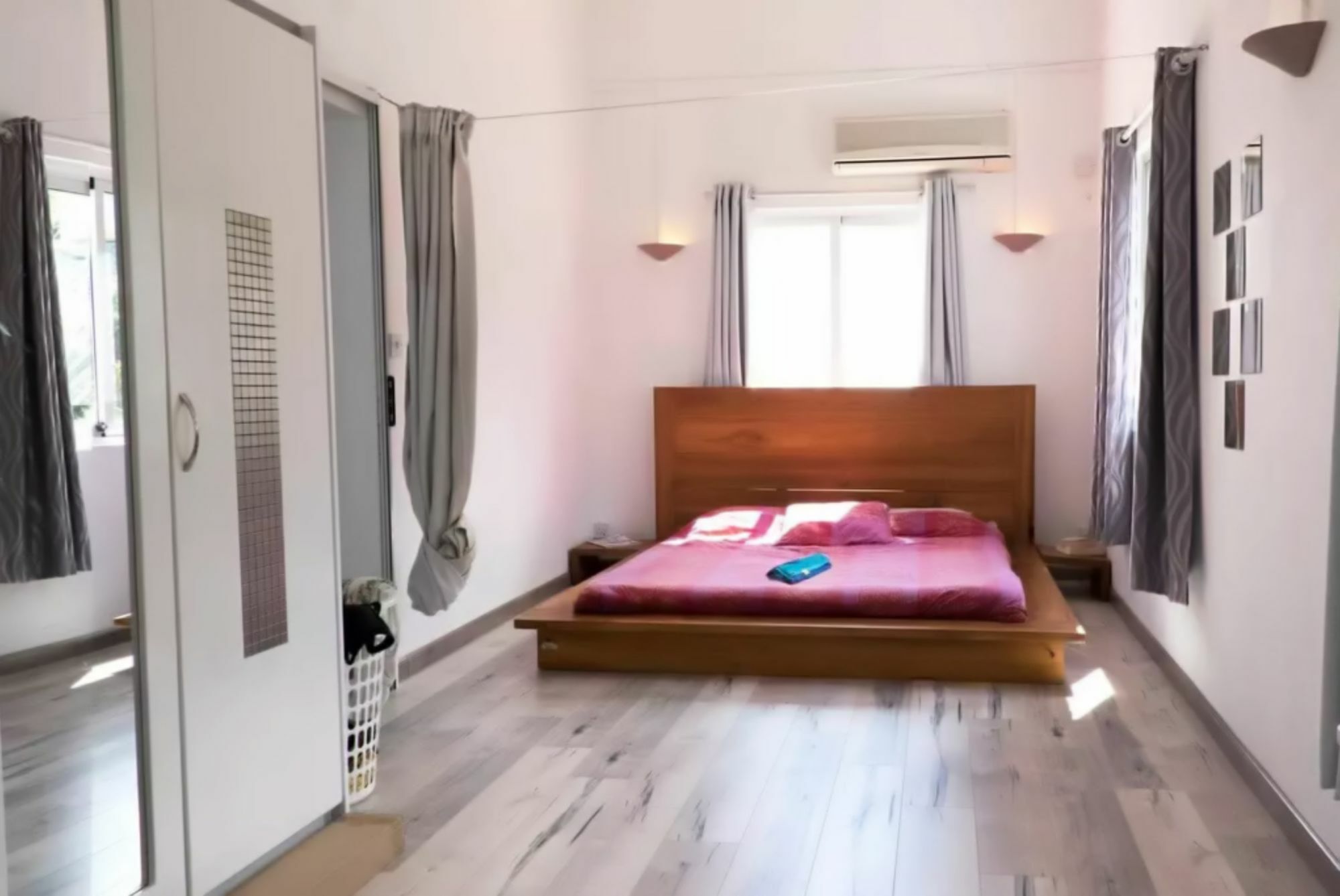 Seven Apartments Ла Гулет Екстериор снимка