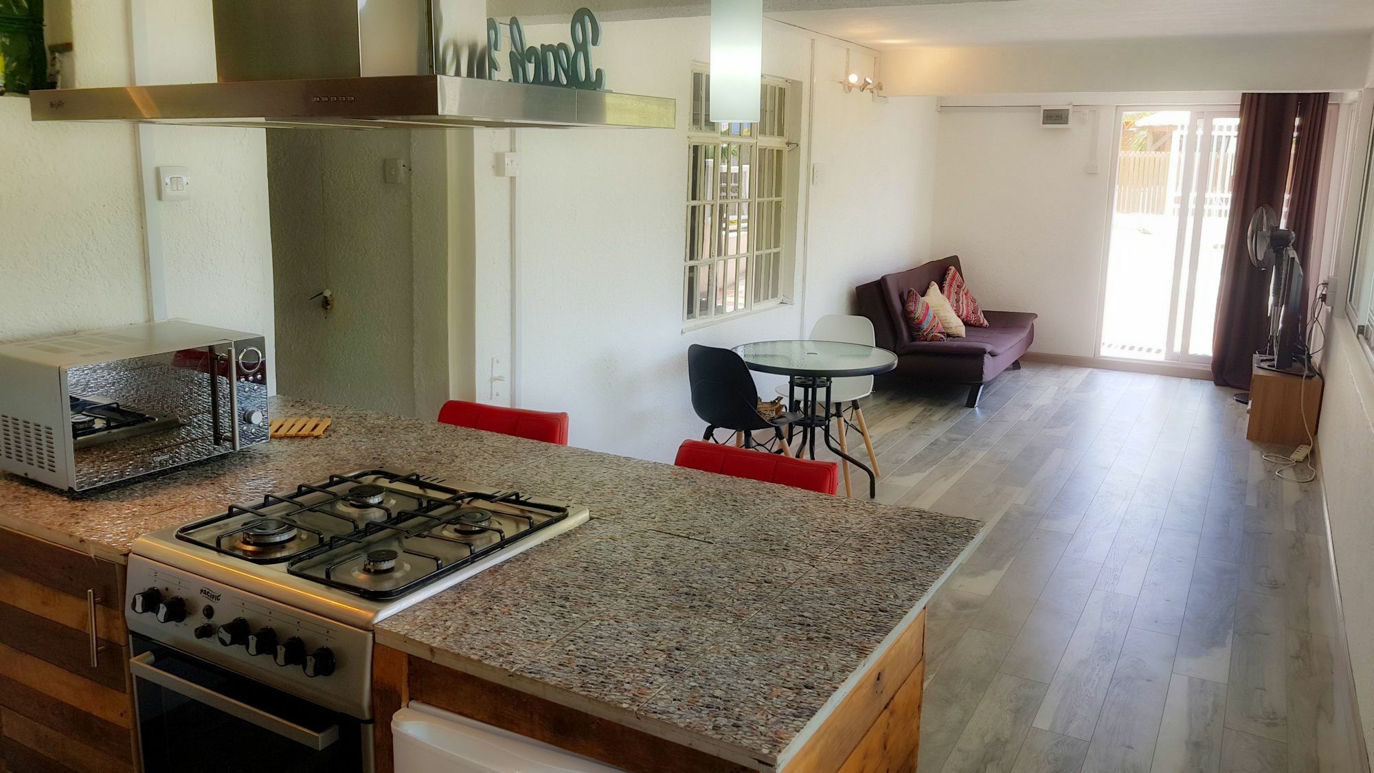 Seven Apartments Ла Гулет Екстериор снимка